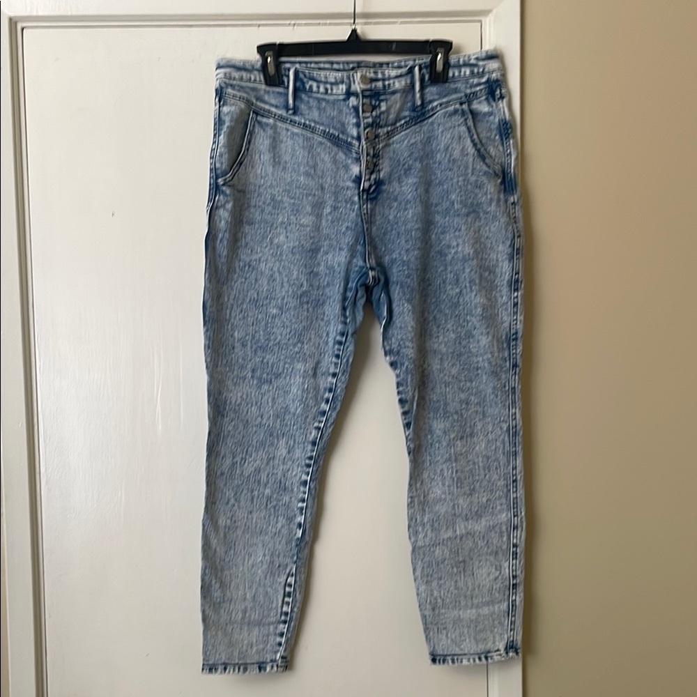 Women's Vintage Blue Jeans